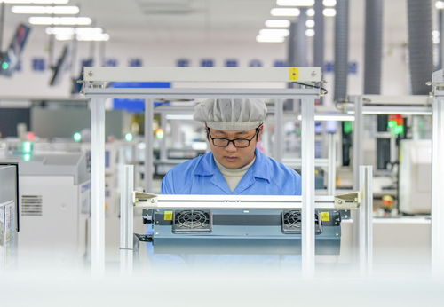 青島膠州智能車間生產忙，網絡技術服務賦能產業升級